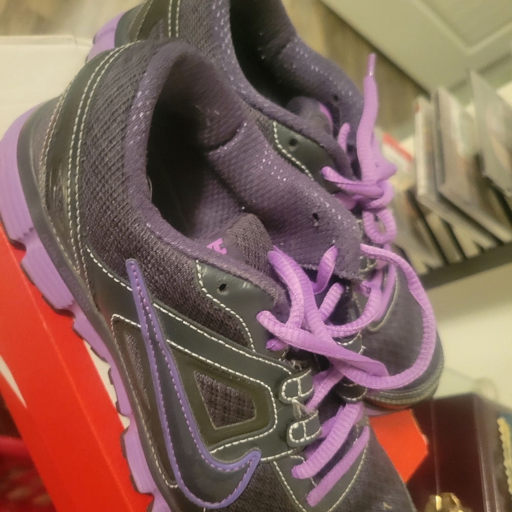 Womens Nike Fusion Sneakers